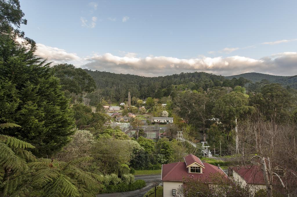 Charnwood Cottages In Warburton Bilik gambar